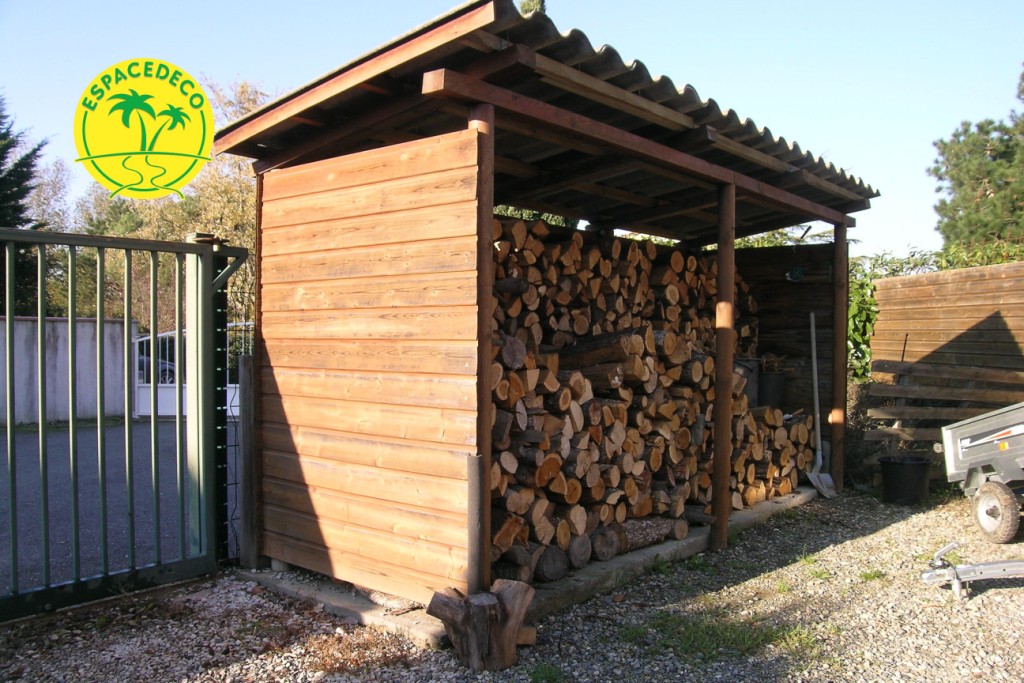 Pour ranger votre matériel ou abriter votre bois de chauffe, faites appel à Espacedéco en Haute Garonne. 