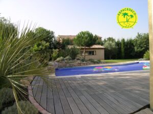 Espace vert et création avec muret en retenue à Colomiers