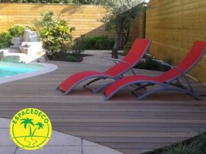 Rénovation de piscine avec une démolition complète du tour de piscine